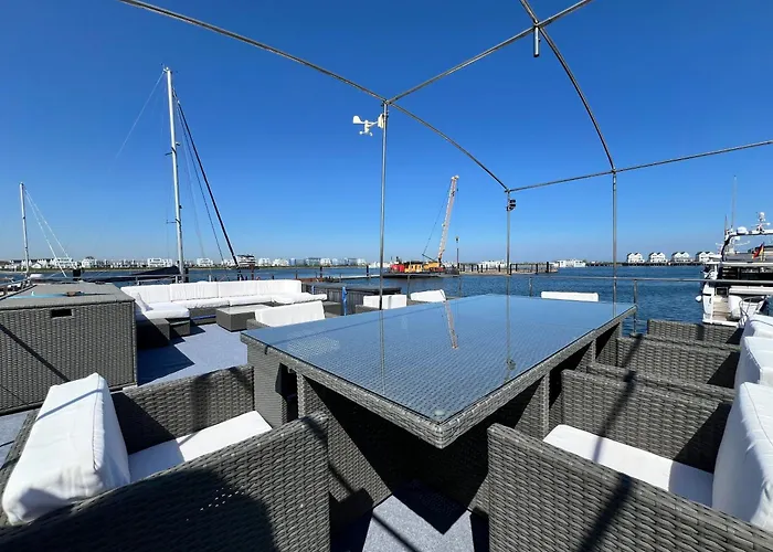 Hausboot Ferienhaus Captains Boat